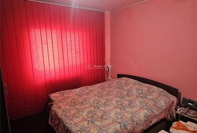 Apartament cu 2 camere decomandat, mobilat în Micro III - 4
