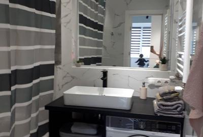 Apartament cu 2 camere de vanzare in zona Gorjului - 1