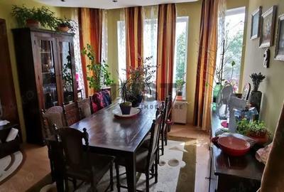 De vânzare – Casă spațioasă D+P+M în Tăuții-Măgherăuș, Strada 1 - 4