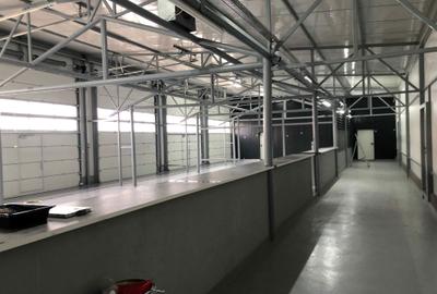 Spațiu comercial, de 330 mp, în Zona industrială - 5