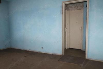 Apartament cu 2 camere semidecomandat în Rovinari - 6