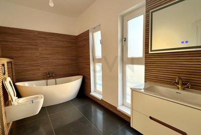 Casă individuală cu 4 camere cu Canalizare în Central - 10