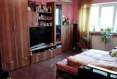 Vanzare Apartament 2 Camere Decomandat Aparatorii Patriei-Anton Bacalbasa - 2