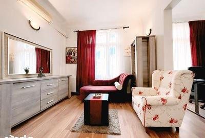 Apartament cu 4 camere în Victoriei