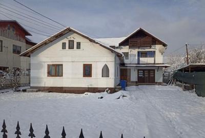 Casa individuala 240mp,teren 550 mp,Moreni - 1