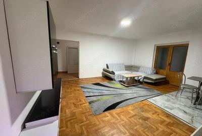 Inchiriere apartament 2 camere in Targu Jiu, Bulevardul Republicii - 1