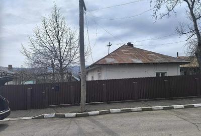 Casă cu 4 camere cu Teren 550 Mp în Central - 5