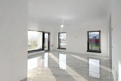 Casă cu 4 camere cu Teren 750 Mp în Cărpiniș - 7