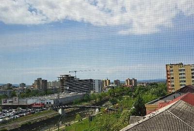 Garsonieră nedecomandată în Independenței - 2