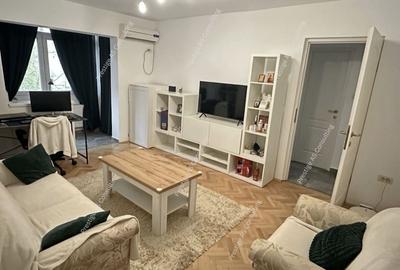 Apartament cu 3 camere semidecomandat, mobilat în Complex Studențesc - 2