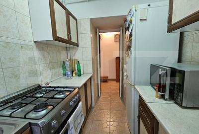 Apartament cu 3 camere semidecomandat, mobilat în Dacia - 6