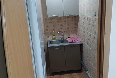 Garsoniera, zona Podu Ros - 2