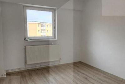 Apartament cu 3 camere, decomandat, str. Grigore Balan, Sf. - 2
