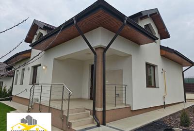 Casă individuală cu 4 camere cu Teren 657 Mp în Central - 3