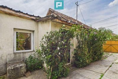 Casa cu teren de 2171 mp, zona centrala ?imand - 11