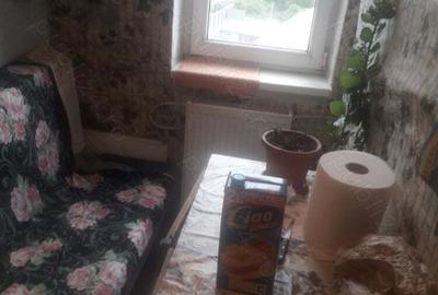 Apartament cu doua camere decomandat. - 4