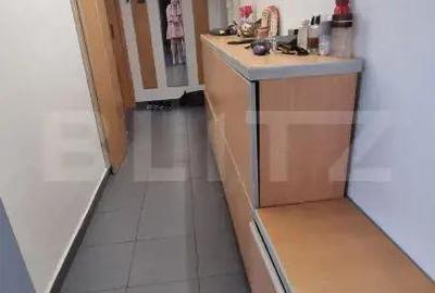 Apartament cu 3 camere semidecomandat în Semicentral - 3