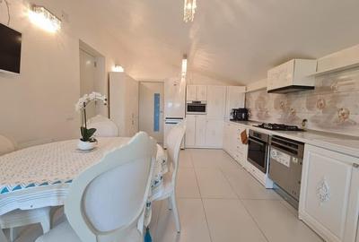 Casă elegantă, complet mobilată, cu curte amenajată - 4