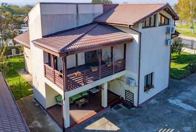 Casă cu 7 camere cu Teren 1617 Mp în Central - 34