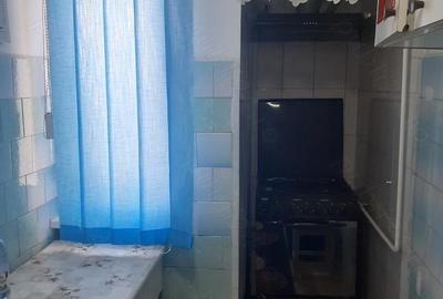 Apartament cu 3 camere semidecomandat în Viziru 1 - 12