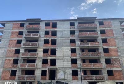 Apartament cu 2 camere decomandat în Apărătorii Patriei - 4