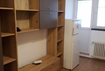 Garsonieră decomandată în Dudești