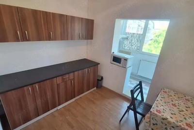 Girocului-Lidia | 3 Camere | Etaj intermediar | Garaj + Boxa | Centrala proprie