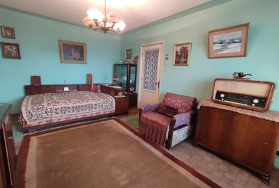 Apartament cu 2 camere semidecomandat în Giurgiului