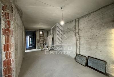 Casă cu 3 camere cu Canalizare în Moșnița Veche - 1