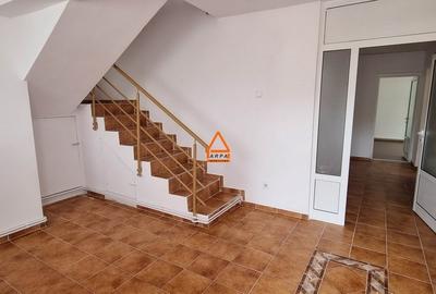 Casa / Vila - D+P+M - 280 mp , 740 mp teren - Sorogari , Aroneanu - 5