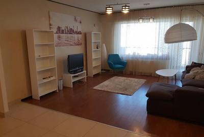 Apartament cu 3 camere decomandat, mobilat în Central - 1