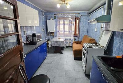 Casă cu 5 camere cu Teren 770 Mp în Găești - 5