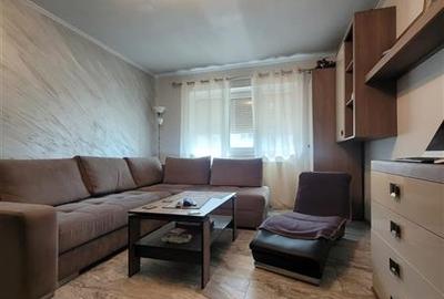 Apartament cu 3 camere decomandat, mobilat în Trocadero - 1