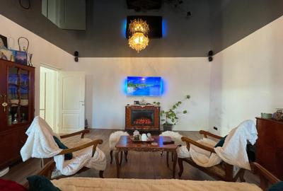 TUZLA | CASA CENTRU | 4 CAMERE | PANOURI FOTOVOLTAICE - 1