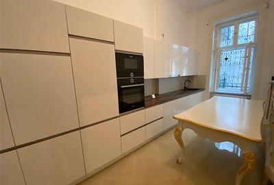 Birou, de 86 mp, în Ultracentral - 3