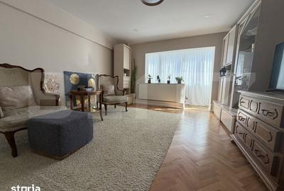 Apartament cu 4 camere decomandat în Central - 12