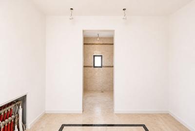 Casă individuală cu 7 camere cu Teren 409 Mp în Sud - 11