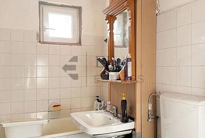 Garsonieră decomandată în Central - 9