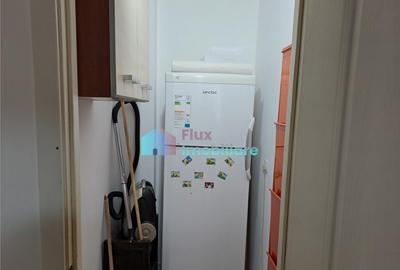 Apartament cu 2 camere zona centrala renovat recent - 3