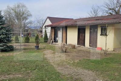 Casă cu 4 camere cu Teren 569 Mp în Central - 3