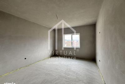 Casă cu 4 camere în Central - 2