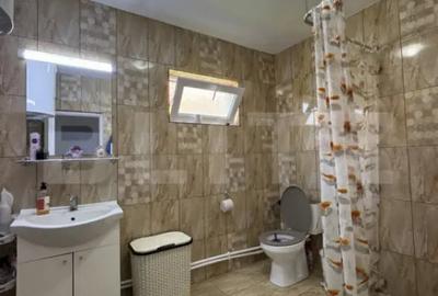 Casă cu 4 camere cu Teren 1500 Mp în Central - 11