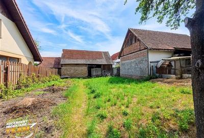 Asezare munteneasca: casa din bustean si sura zidita, Arcus, Covasna - 7