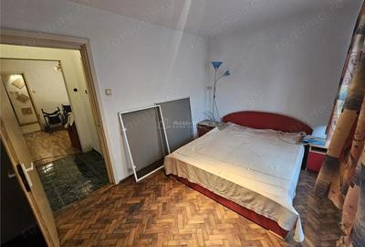 Apartament cu 2 camere semidecomandat în Micro I - 20