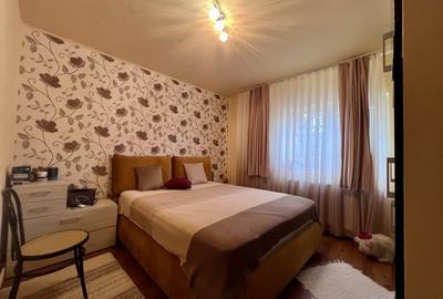 Apartament cu 4 camere semidecomandat, mobilat în Soarelui - 3