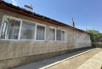 Casă cu 4 camere cu Teren 1500 Mp în Central - 7