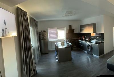 Apartament cu 3 camere în Roșu - 3