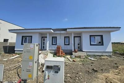 Duplex pe plan - personalizare interioara - zona linistita - 1