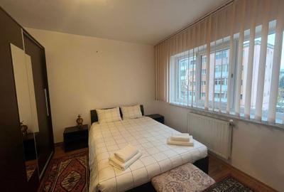 Apartament cu 2 camere decomandat în Rovine - 1