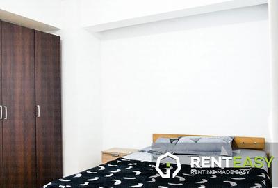 Apartament cu 3 camere în Independenței